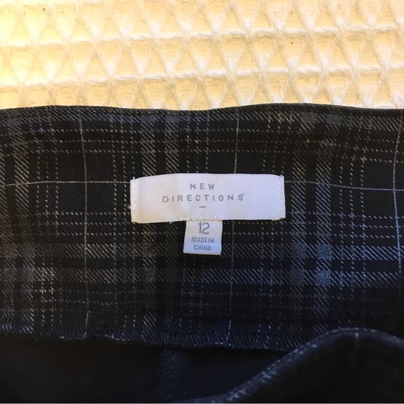 New Directions Dark Plaid Trousers - Picture 5 of 6